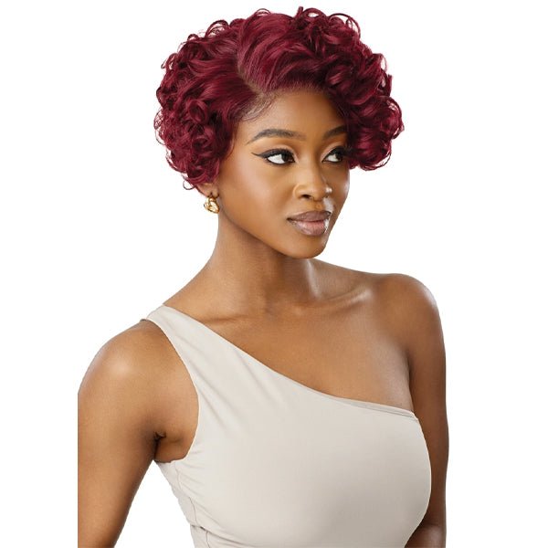 Outre Perfect Hairline Synthetic 13x4 Lace Frontal Wig - LORI - EgoWigs.com